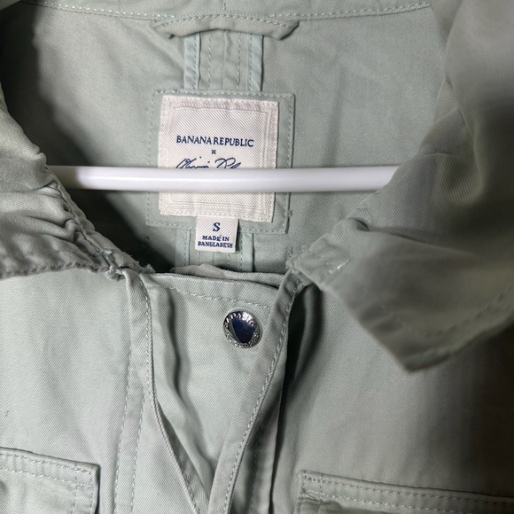 Banana Republic Women’s Light Green Utility Jacket and Lightweight Fabric Size S - Picture 2 of 7